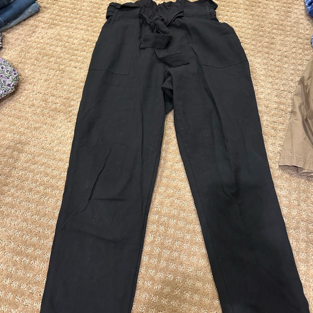 Kendall & Kylie Black Tie-Front Pants